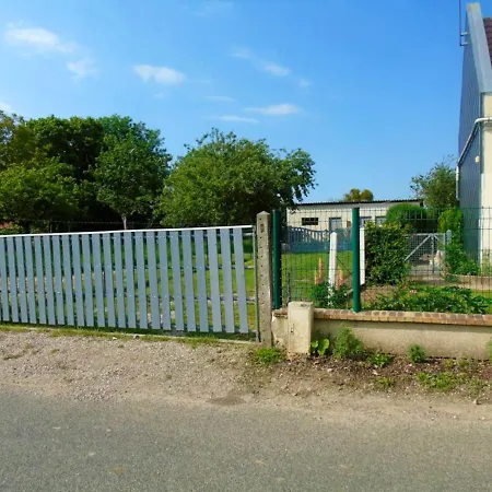 Maison De Charme A Avec Jardin